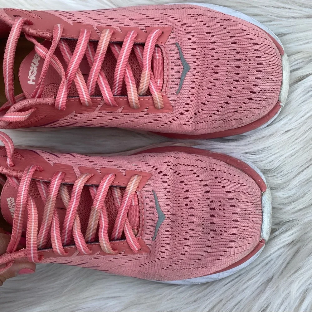 HOKA ONE ONE Arahi 4 Pink Salmon White 7.5 - Picture 3 of 10